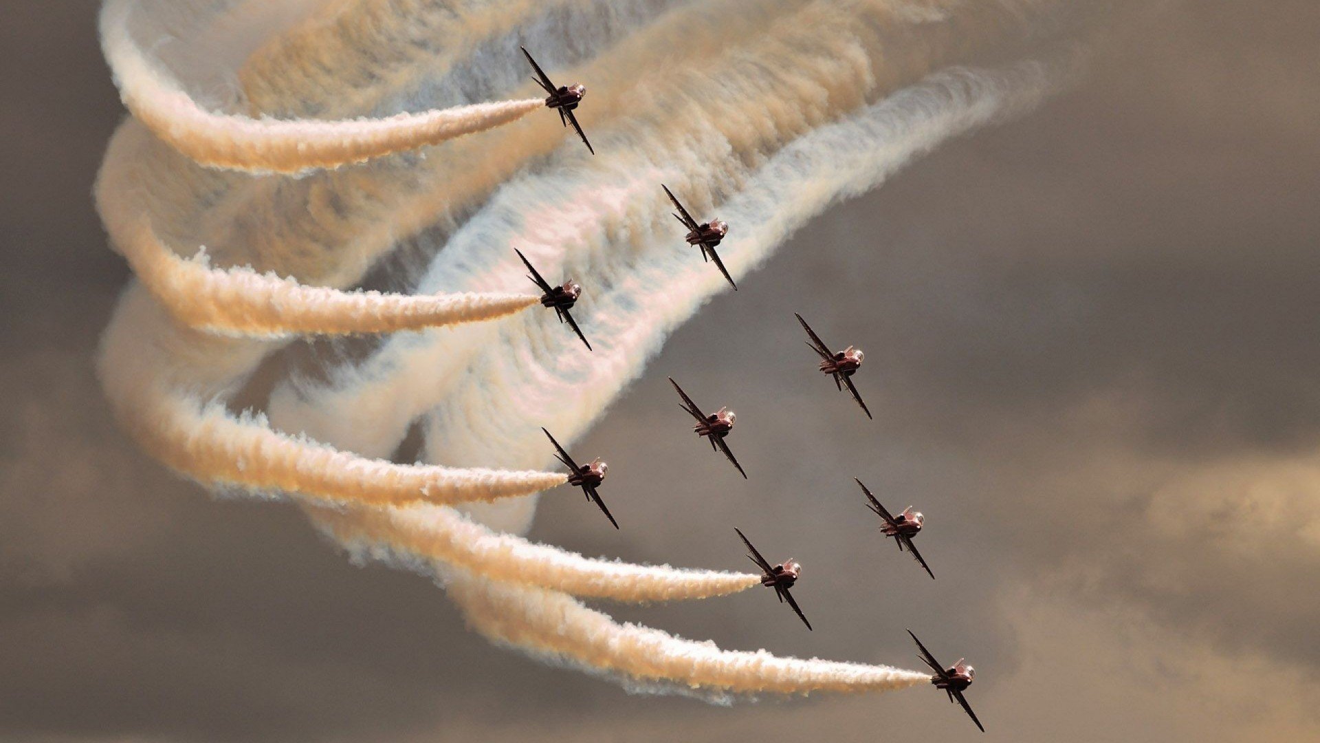 kaiyun官方入口登录-球员“赛场之外”的精彩：慈善、娱乐与商业多面手，足球明星慈善赛