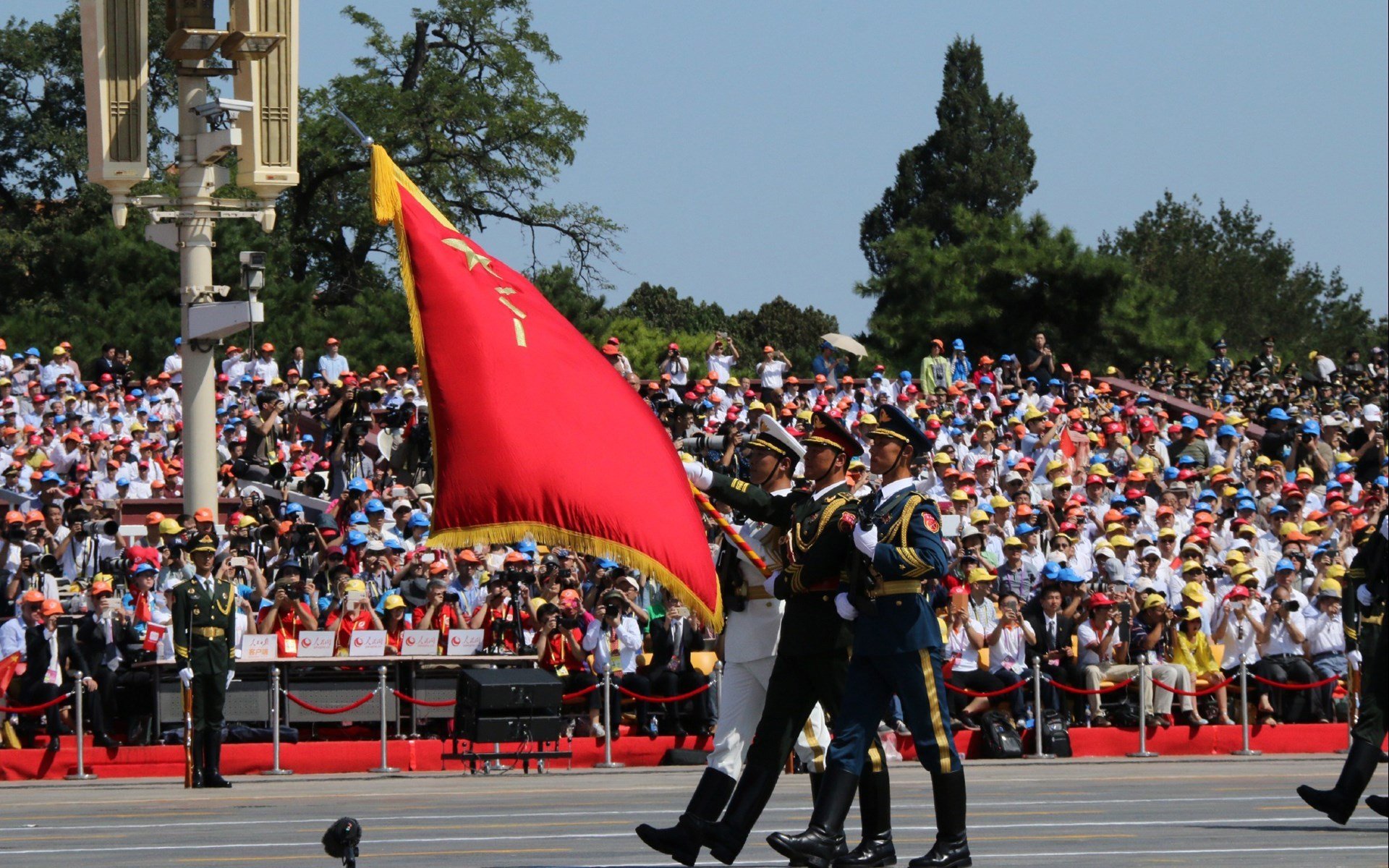 开云官方-希腊女篮在欧洲锦标赛中再夺佳绩，续写荣誉传奇，希腊女篮u20直播